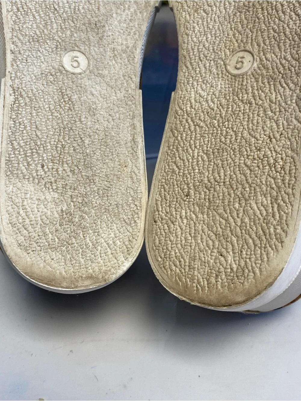 art class™ Leopard Star Court Sneakers White Girls Size 5